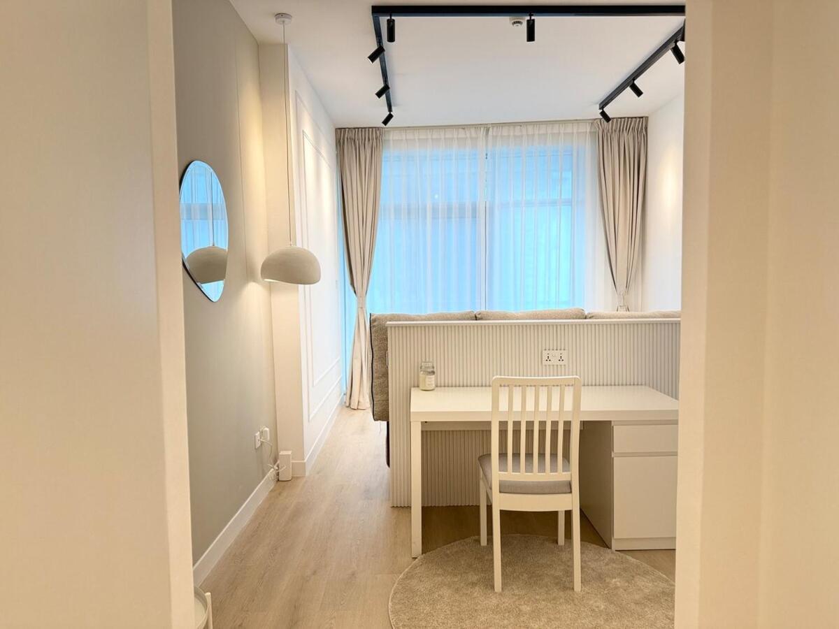 Apartment Cozy And Modern Two Bedroom In Marina *